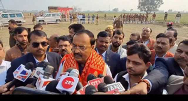 अखिलेश कर रहे घटिया राजनीति, मानसिक संतुलन बिगड़ा : केशव प्रसाद मौर्य